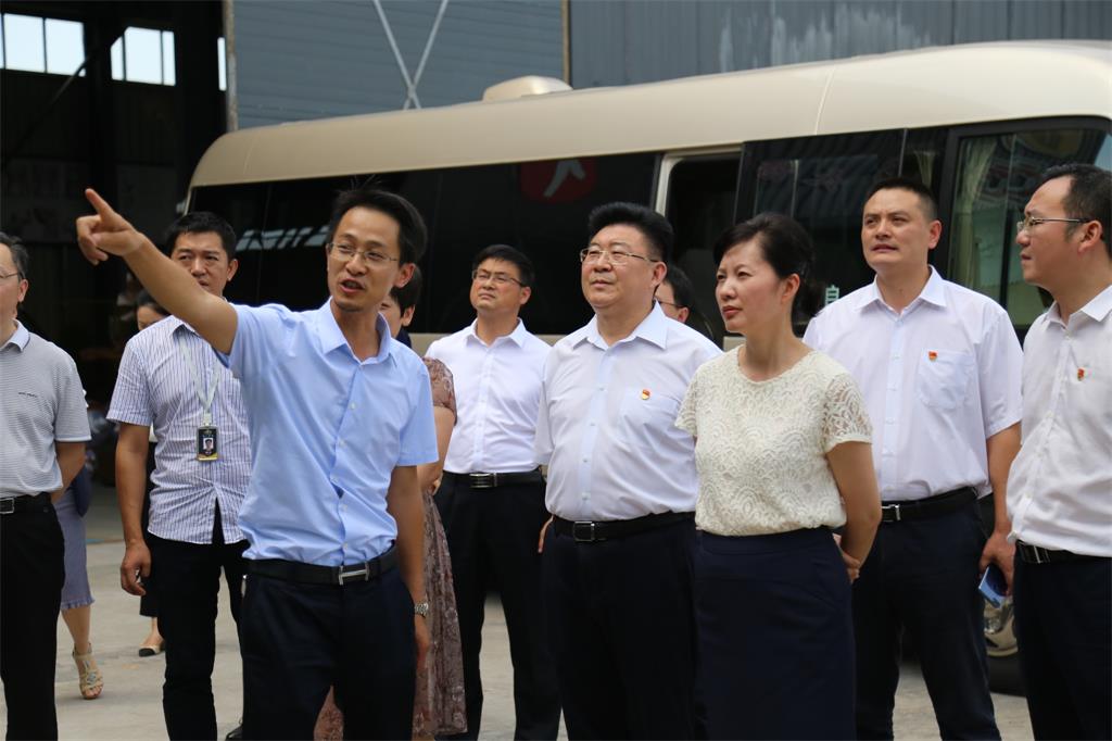 中共自贡市委常委刘敏